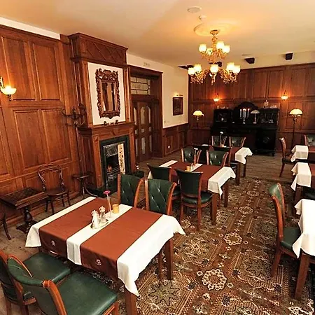 Encian Hotel 3*