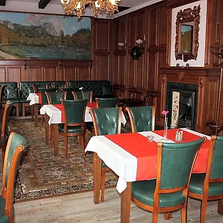 Hotel Encian 3*