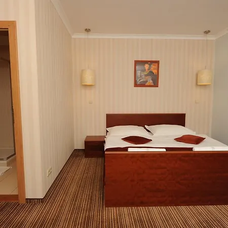 酒店 恩奇安酒店