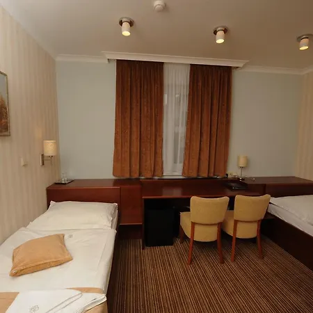 酒店 恩奇安酒店 劳耶克特普利采